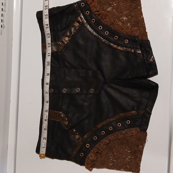 3 piece spirit Halloween costume - Picture 4 of 10